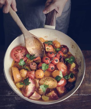 Taze domates sosu gıda fotoğraf tarifi fikir