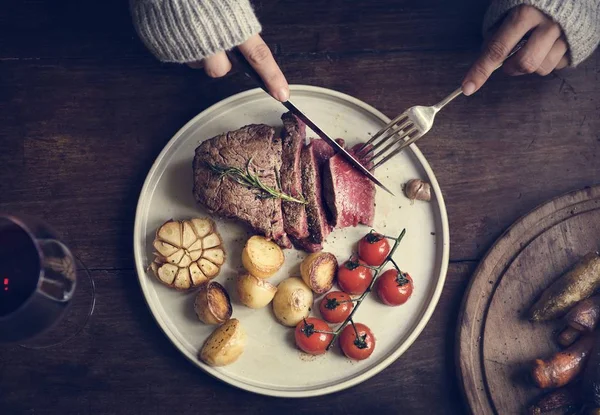 Close Cutting Fillet Steak Food Photography Recipe Idea — Stock Photo, Image