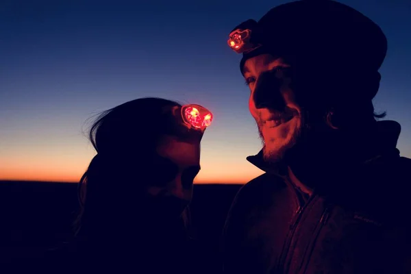 Couple Hiking Together Wilderness — Stock Photo, Image