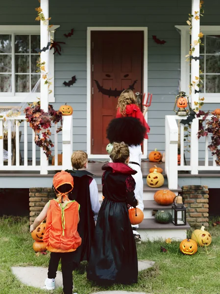 Little Children Trick Treating — Stock Photo, Image