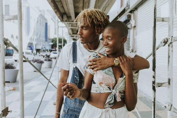 Hermosa Pareja Las Calles —  Fotos de Stock