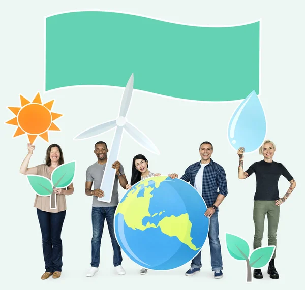 Grupp Olika Människor Håller Miljövänliga Ikoner — Stockfoto