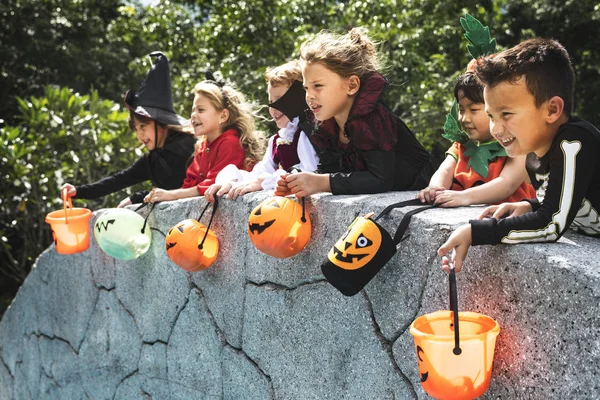 Bambini Piccoli Dolcetto Scherzetto Halloween — Foto Stock