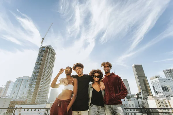 Friends Hanging Out Los Angeles — Stock Photo, Image