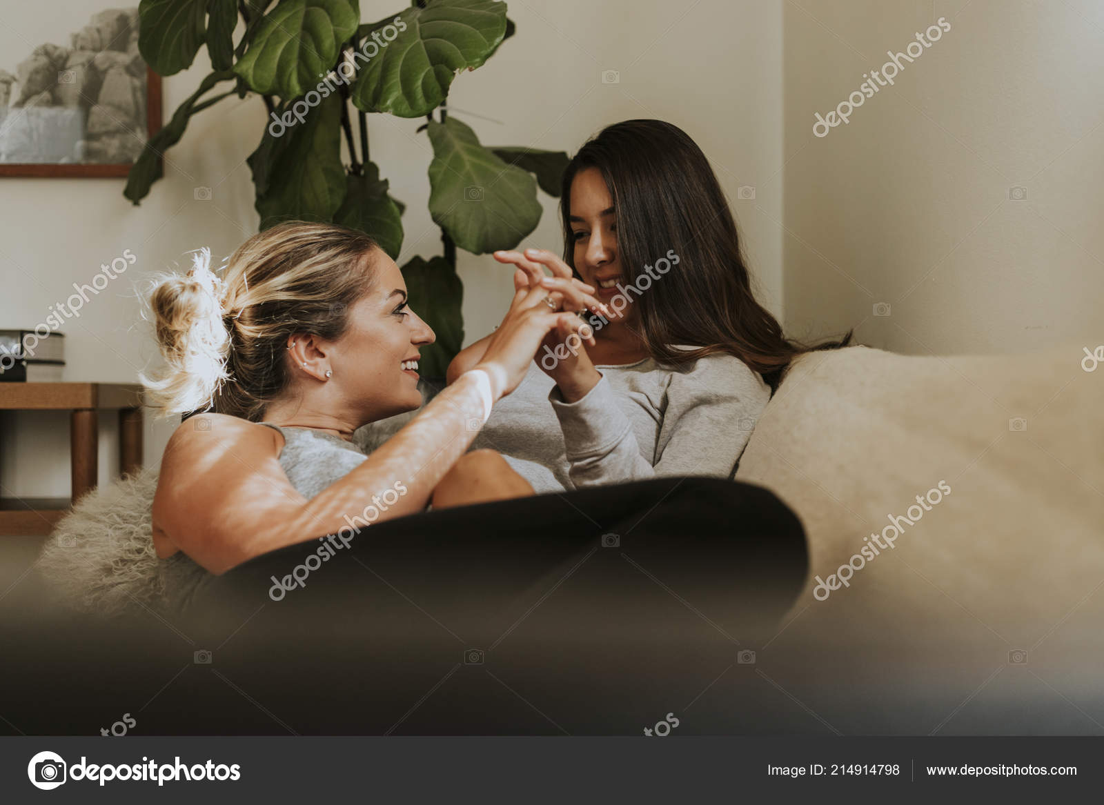 black woman squirting pussy