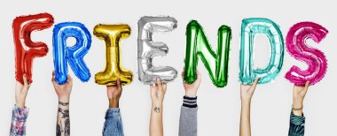 Balonlar word gösterilen eller