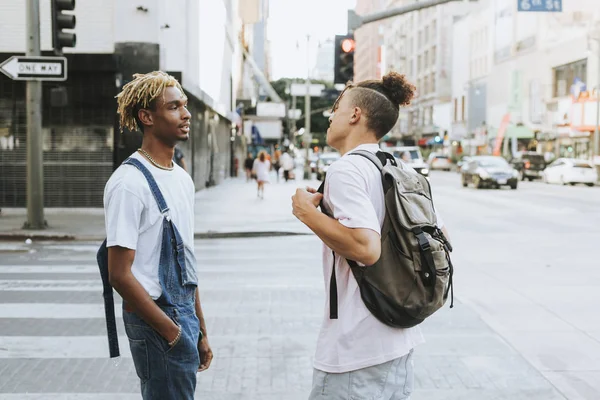 Deux Mecs Qui Traînent — Photo