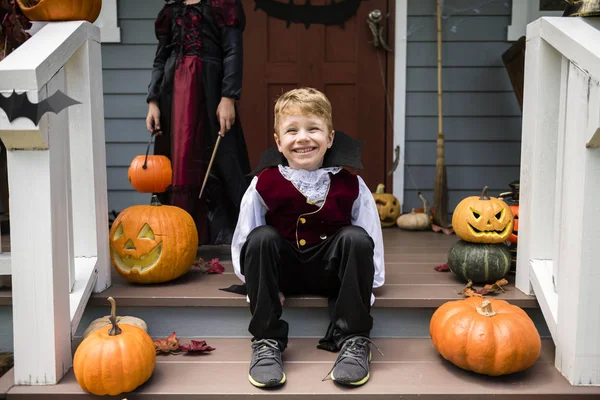 Chlapec Halloween Kostýmu — Stock fotografie