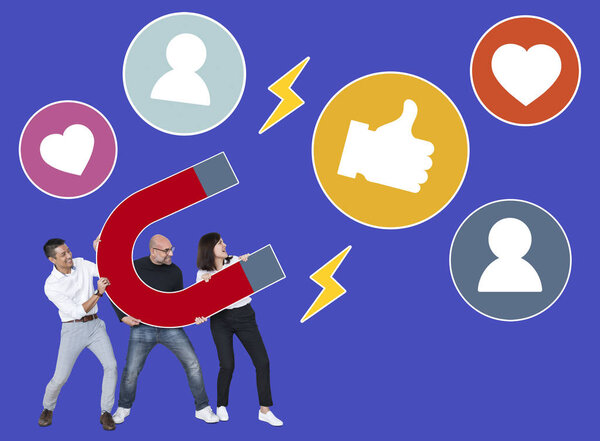 Команда с входящими иконками маркетинга изолированы на синем фоне
