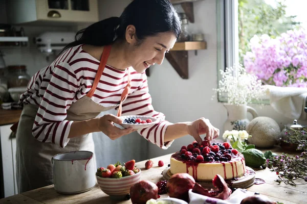 Fresh Berry Cheescake Food Photography Recipe Idea — Stock Photo, Image