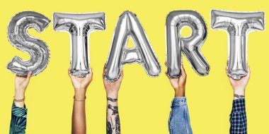 Başlangıç sözcük balonu holding eller