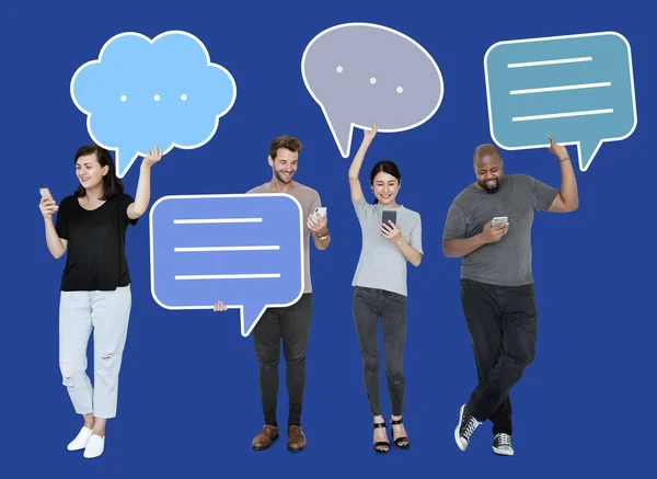 Diverse Social Media People Holding Speech Bubble Symbols — Stock Photo, Image