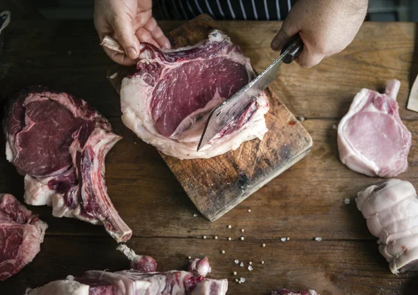 Açougueiro Corte Costela Olho Bife Comida Fotografia Receita Ideia — Fotografia de Stock