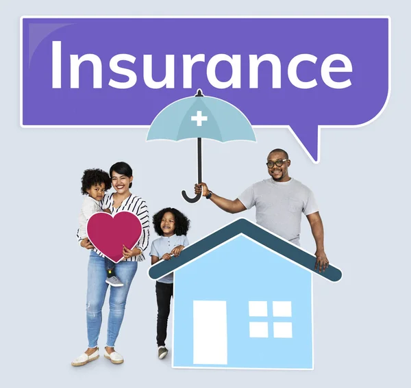 Familie Met Een Home Insurance Bescherming Plan — Stockfoto