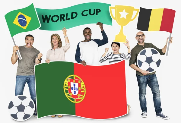 Diversos Fãs Futebol Segurando Bandeiras Brasil Portugal Bélgica — Fotografia de Stock