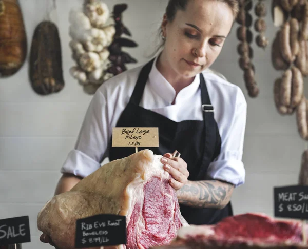 Slaktaren Sälja Kött Slaktare Butik Mat Fotografi Recept Idé — Stockfoto