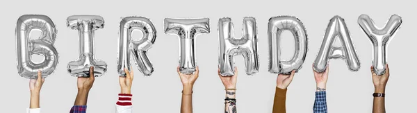 Balões Prata Alfabeto Cinza Formando Palavra Aniversário — Fotografia de Stock