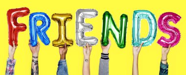 Balonlar word gösterilen eller