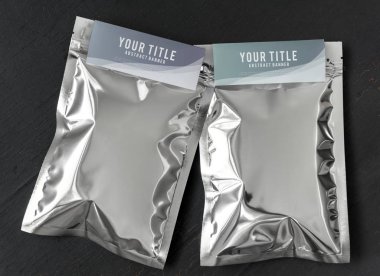 Metalik ambalajlama resealable çanta mockup