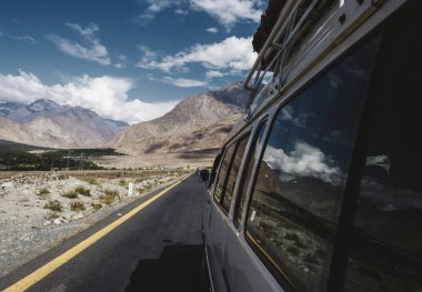 Bir van dan güzel dağ manzarası