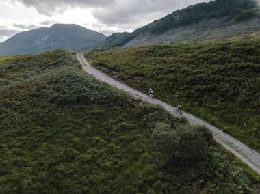 Glen Etive bisikletçiler görünümünü