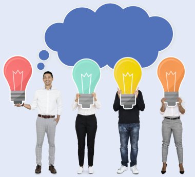 Yaratıcı adam onun fikir paylaşımı