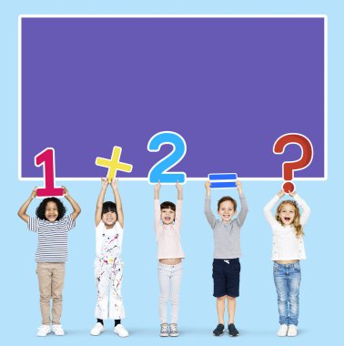 Öğrenme matematik numaraları ile okul çocukları