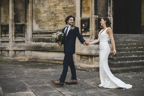 Bride Groom Church — Stock Photo, Image