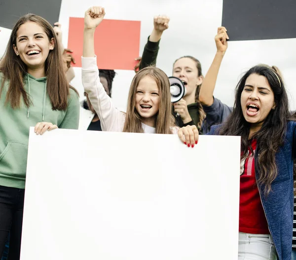 Grupo Mujeres Activistas Enojadas Está Protestando — Foto de Stock