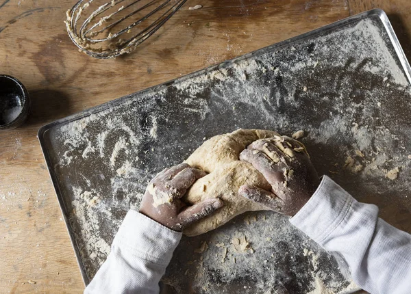 Niño Amasando Masa Cocina — Foto de Stock