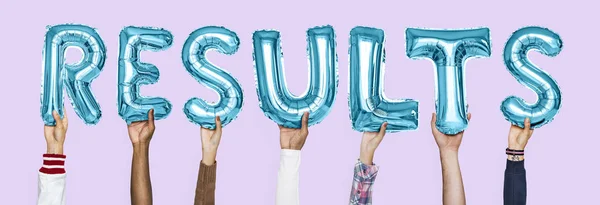 Mãos Segurando Resultados Palavra Letras Balão — Fotografia de Stock