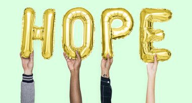 Umut word balon harflerle holding eller