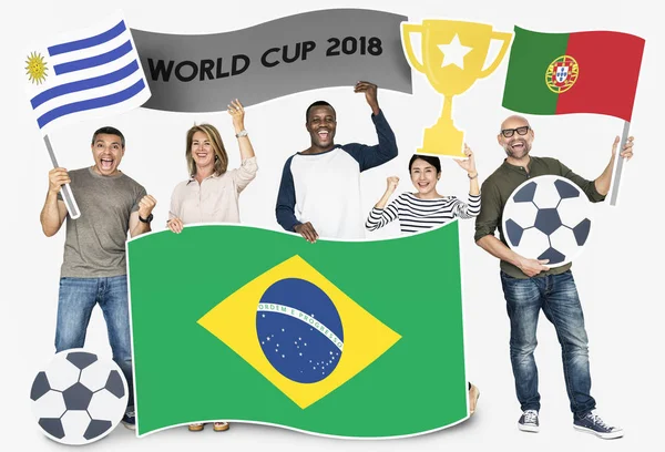 Различные Футбольные Болельщики Флагами Бразилии Португалии Уругвая — стоковое фото