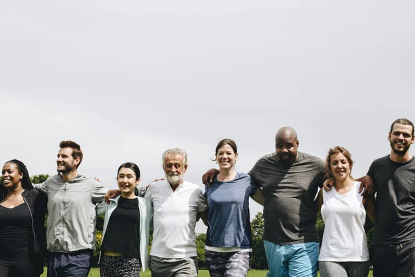 Group People Hugging Each Other Park — Stock Photo, Image