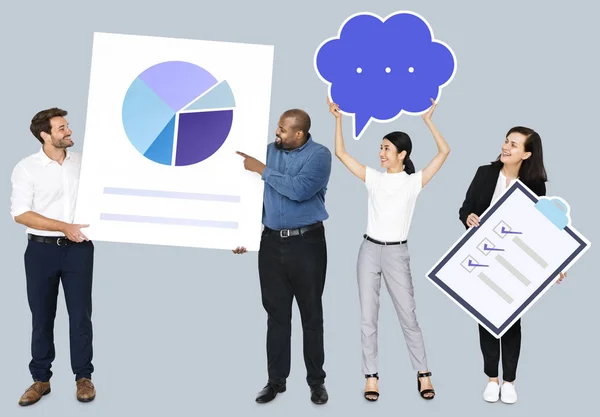 Business People Holding Pie Chart Checklist — Stock Photo, Image