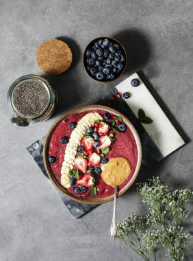 Acai kase iyi antioksidanlar dolu