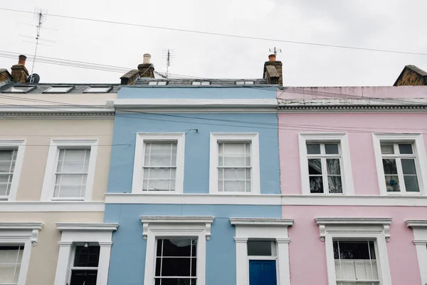 Edifícios Apartamentos Pastel Coloridos Londres — Fotografia de Stock