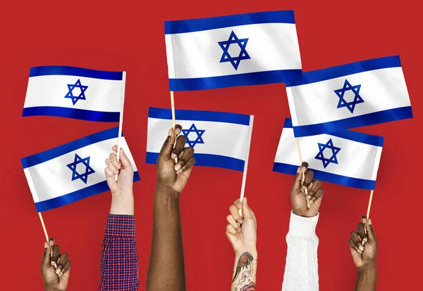 Les Mains Agitant Les Drapeaux Israël — Photo