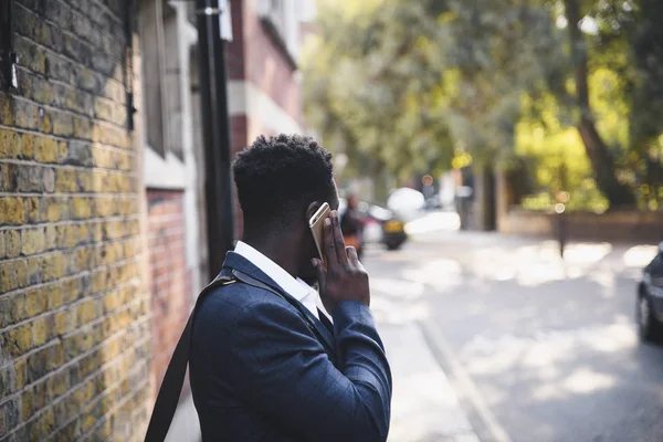 Hombre Negocios Charlando Por Teléfono Londres — Foto de Stock