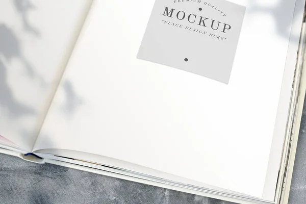 Mockup Revista Com Espaço Branco — Fotografia de Stock