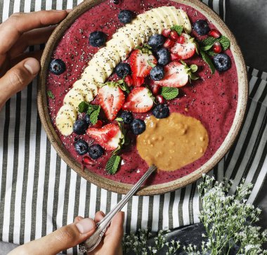 Acai kase iyi antioksidanlar dolu