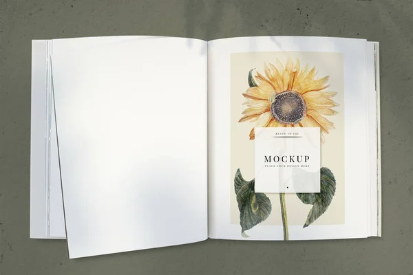 Zonnebloem Een Tijdschrift Mockup Met Een Spatie — Stockfoto