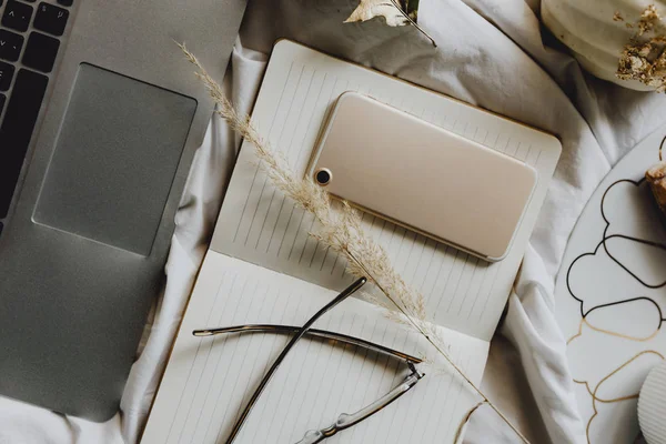 Phone Notepad Next Laptop Bed — Stock Photo, Image