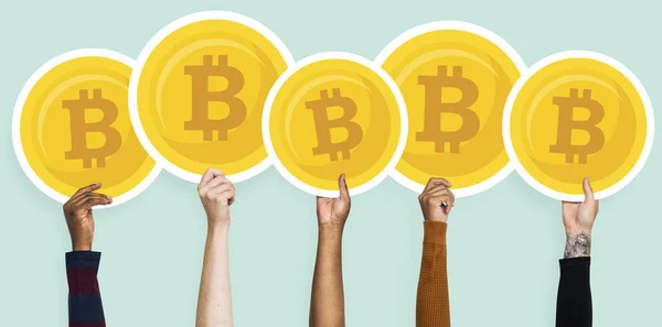 Manos Sosteniendo Bitcoins Clipart — Foto de Stock