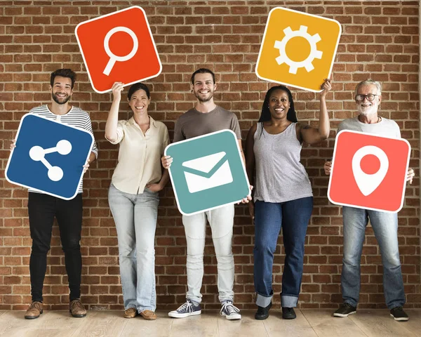 Diverse Happy People Social Networking Icons — Stock Photo, Image