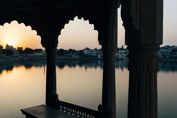 Pushkar Gölü Rajasthan Hindistan Görünümünü — Stok fotoğraf