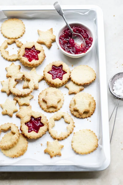 Star Shaped Cookies Filled Cranberry Sauce — Stock Photo, Image