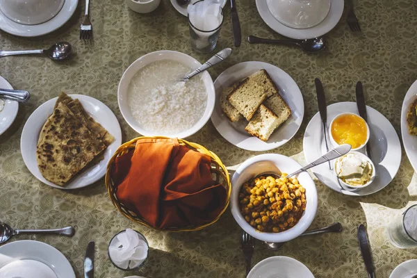 Café Manhã Tradicional Paquistanês Uma Mesa — Fotografia de Stock