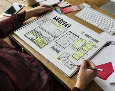 Web sitesi geliştirme düzeni kroki çizim