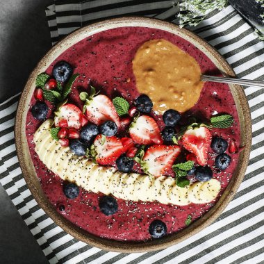 Acai kase iyi antioksidanlar dolu